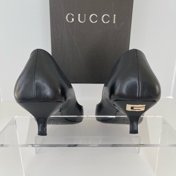 Gucci Black Leather Pumps Women's Size 8.5 Mint Condition - Picture 7 of 9